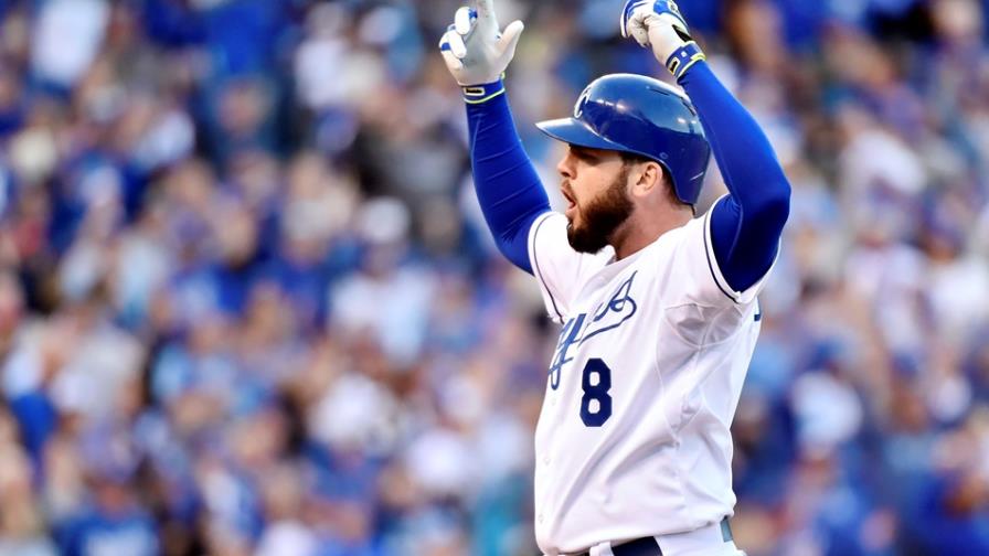 Kansas gana y se pone 2-0 ante los Azulejos de Toronto