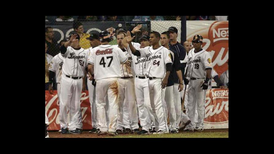 Venezuela: Leones gana a Bravos por 2do juego seguido 