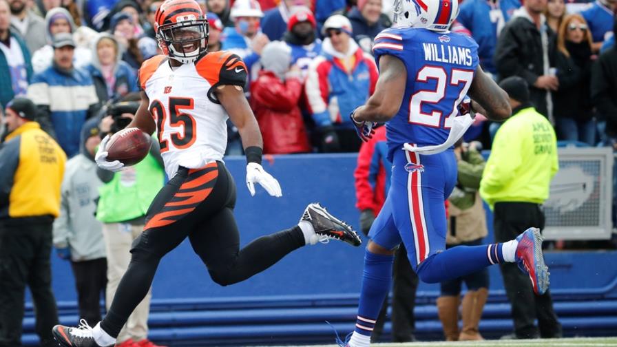Dalton ayuda a que Bengals conserven su marca perfecta 