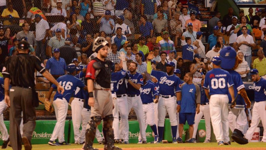 Los Tigres se mantienen invencibles en el inicio del campeonato