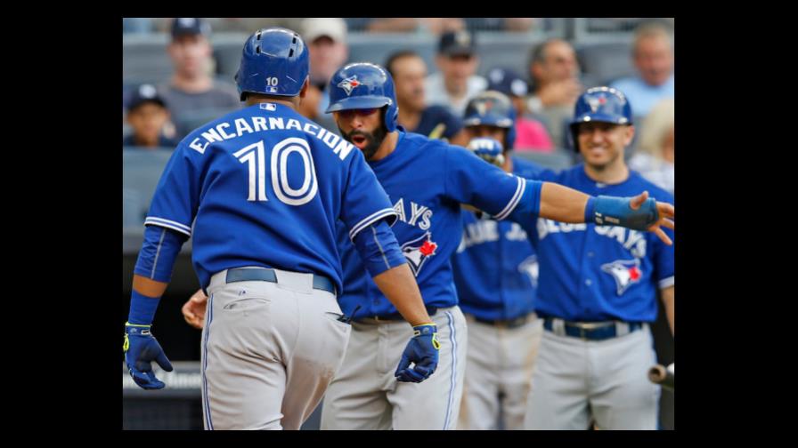 Toronto apalea a Cueto y gana primero en Serie de Campeonato