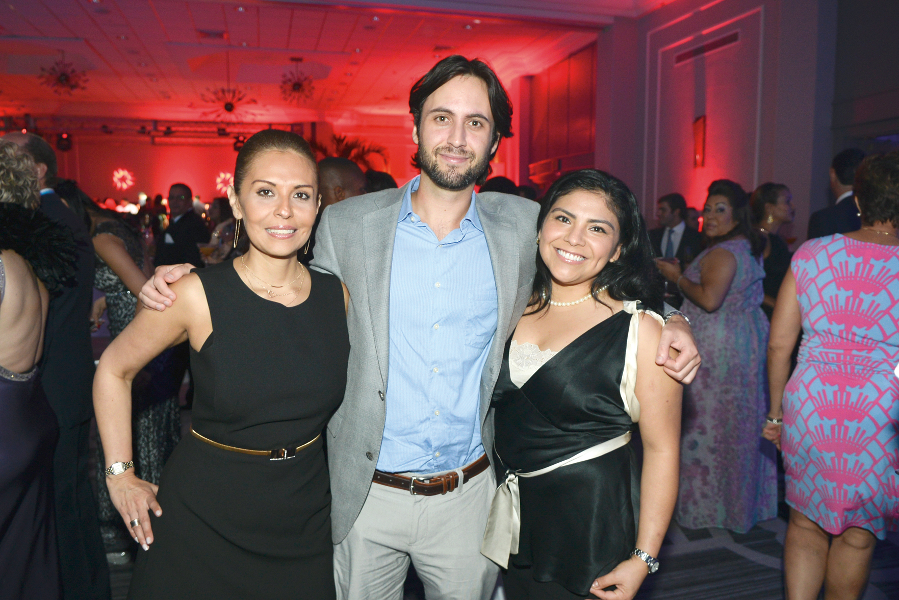 Angélica Godínez, Eduardo Pizarro y Diana Díaz.