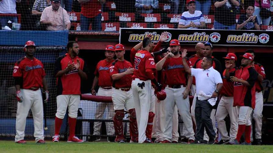 Venezuela: Magallanes corta mala racha, gana a Cardenales 