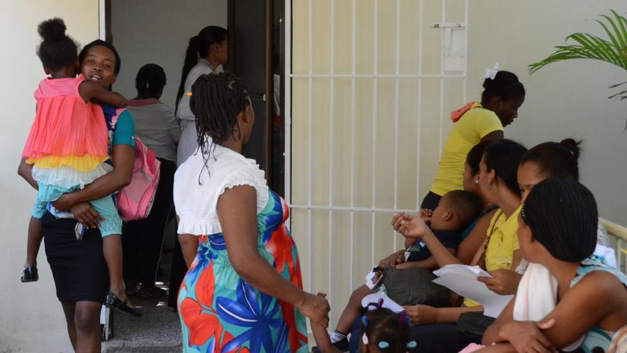 Aumentan las defunciones por dengue y los casos de esa enfermedad en el país