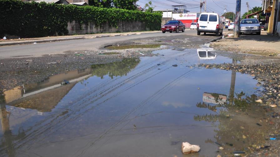 Choferes de Santiago protestarán por el mal estado de las calles