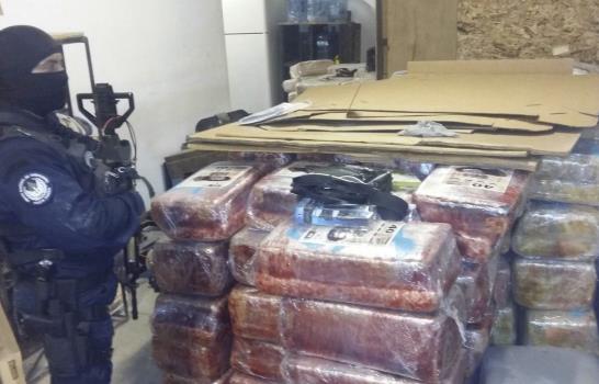 Policía mexicana descubre túnel que conduce a EE.UU. y detiene a 16 presuntos traficantes