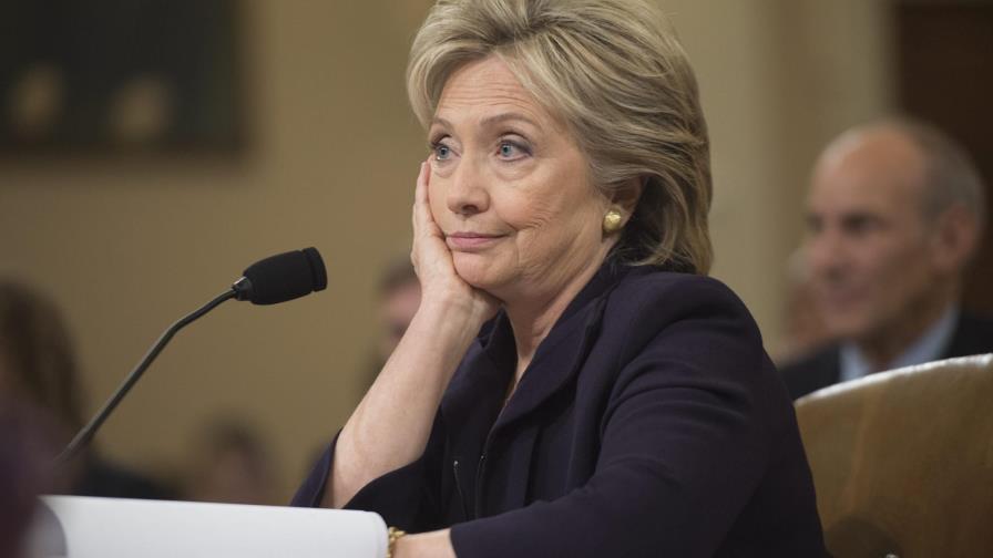 Clinton asume responsabilidad por el ataque al consulado de EE.UU. en Bengasi