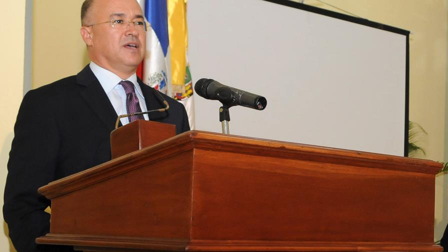 Procurador critica rechazo de tribunales de enjuiciar la corrupción