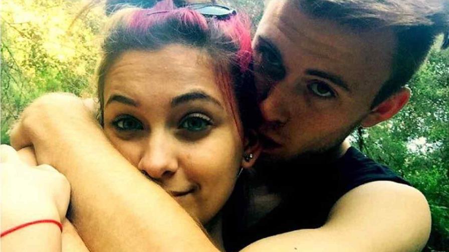 Se casa hija de Michael Jackson a los 17 años 