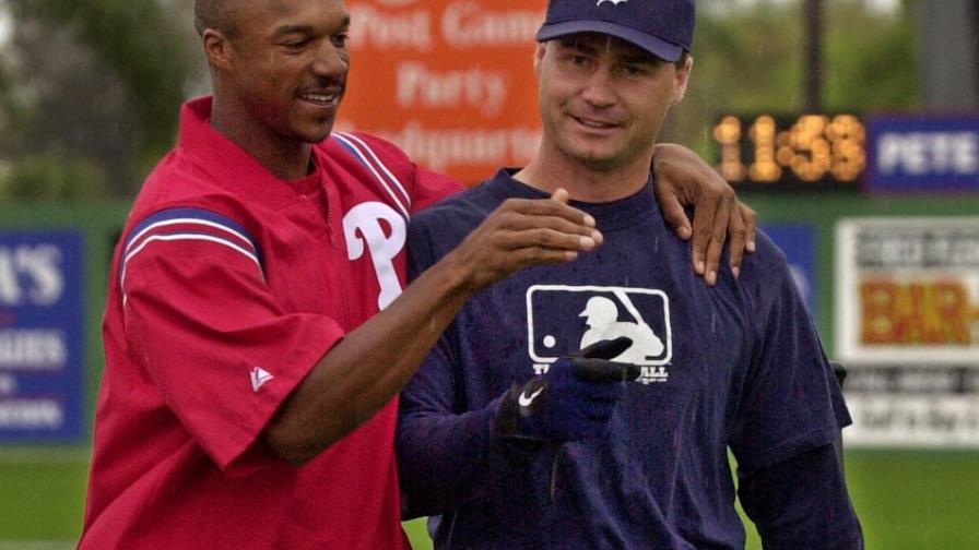 Marineros de Seattle contratan a Scott Servais como manager para la temporada 2016