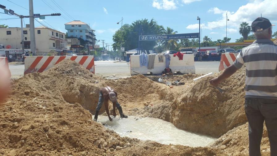 Avería deja sin agua al sector turístico de Boca Chica 