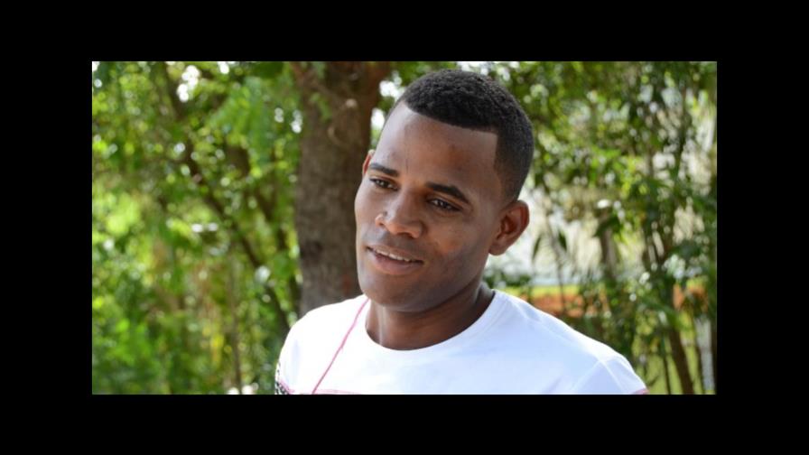 Raso cancelado por denunciar “sueldo cebolla” evita referirse al tema