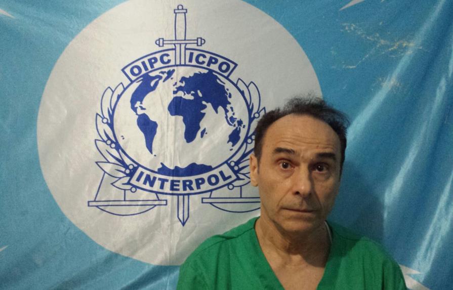 Deportan un fisioterapista italiano acusado de violar pacientes luego de drogarlos