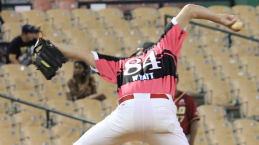 Los Leones ganan a los Gigantes y empatan en el segundo lugar