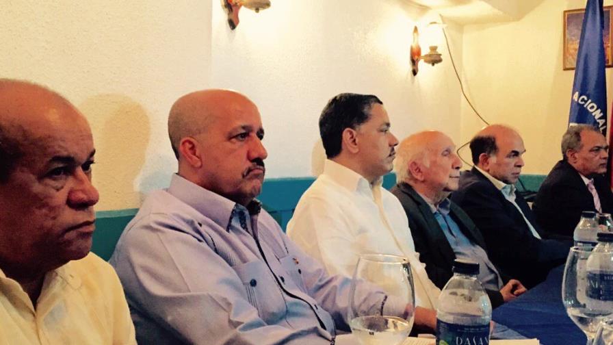 Fuerza Nacional Progresista anuncia cuatro candidatos a diputados en Santiago