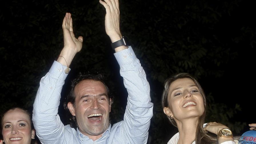 Uribismo es derrotado en Medellín, su bastión, por candidato independiente