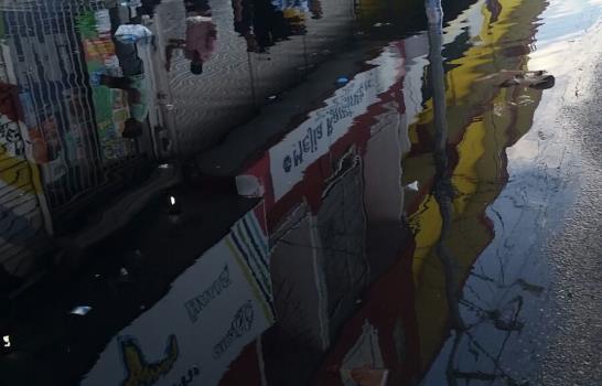 Mercaderes Los Mina  denuncian inundación