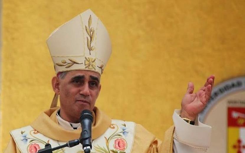 Arzobispo metropolitano de Santiago denuncia entrada masiva de haitianos
