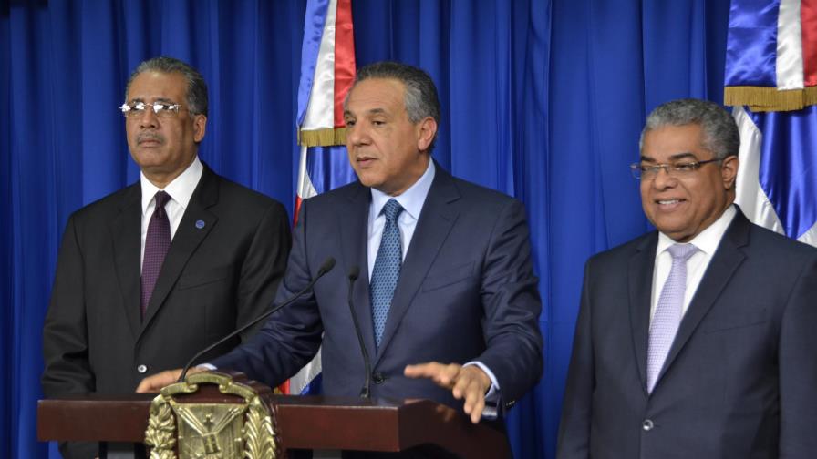 Califica de “pastiche” documento del PRM sobre presupuesto