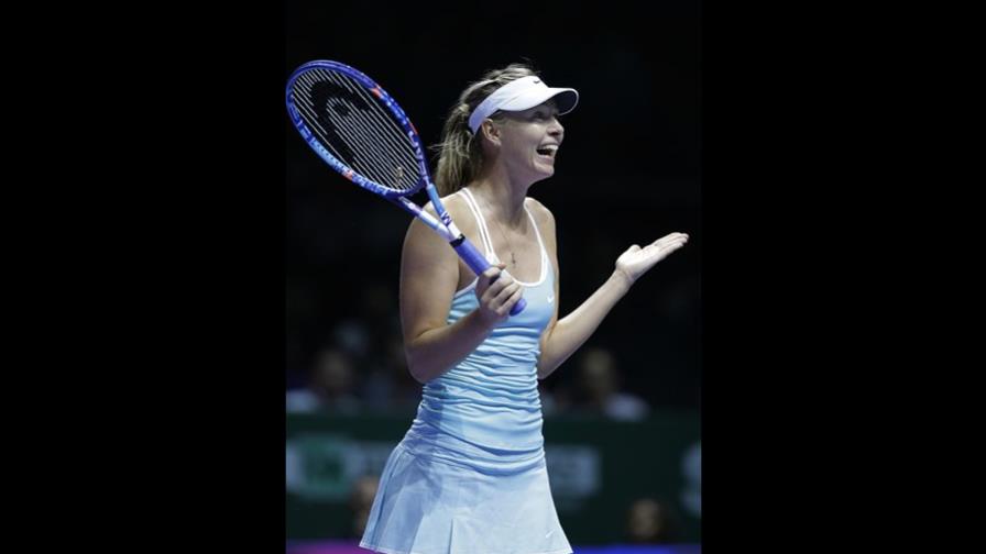  Sharapova doblega a Halep y acaricia las semifinales