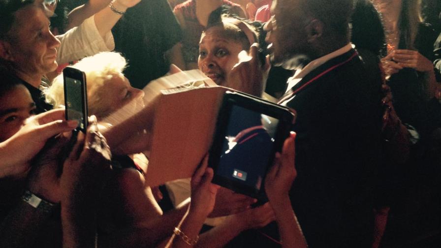 Johnny Ventura viene  con álbum “Tronco Viejo”