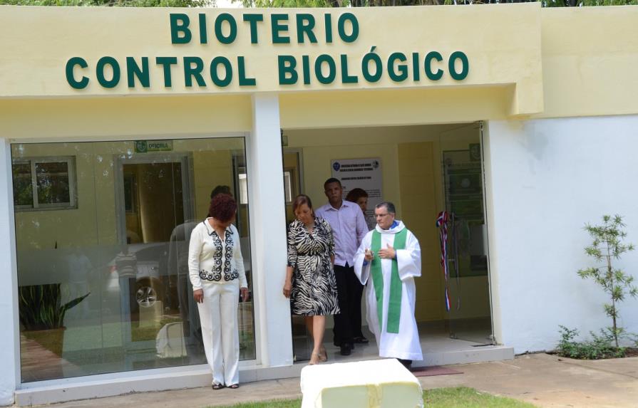 UASD inaugura bioterio en instalaciones Engombe