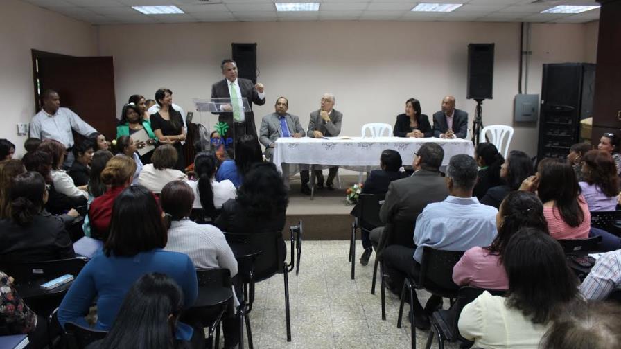 Administración Pública en lucha contra dengue