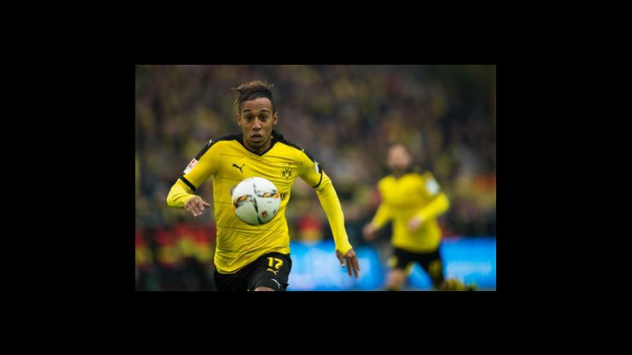 Aubameyang y Arsenal encabezan encuesta de AP 