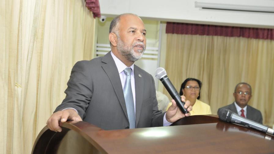 Corriente de la ADP agradece a los profesores que le dieron su voto