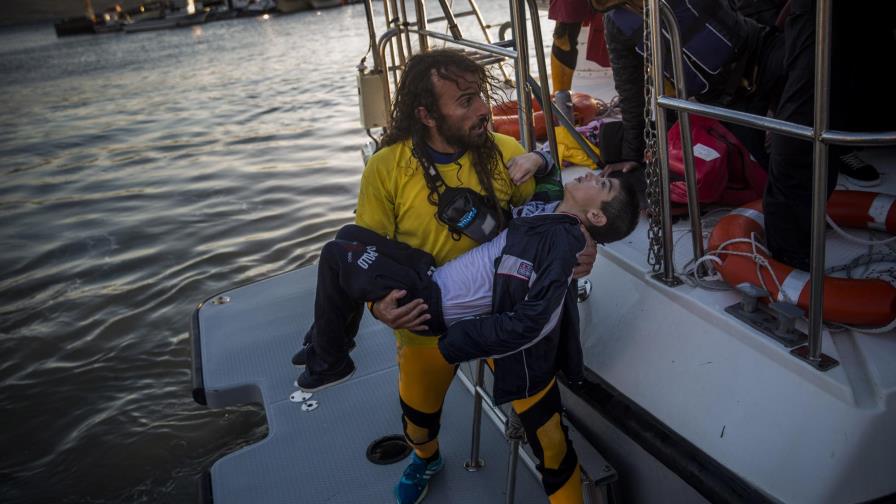 Grecia: la crisis de migrantes se agrava con climas fríos 