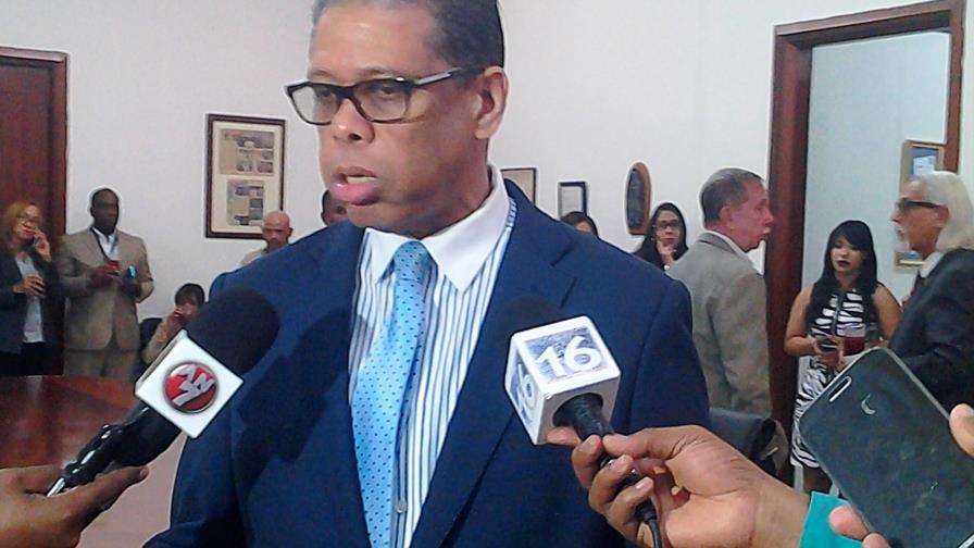 Modesto Guzmán dice “alianza PLD-PRSC  va”