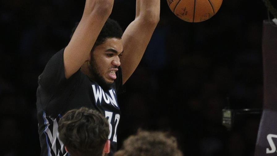 Towns, segundo jugador de RD que abre quinteto de un equipo en la NBA