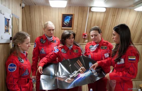 Seis rusas “viajan” a la Luna en experimento de simulación