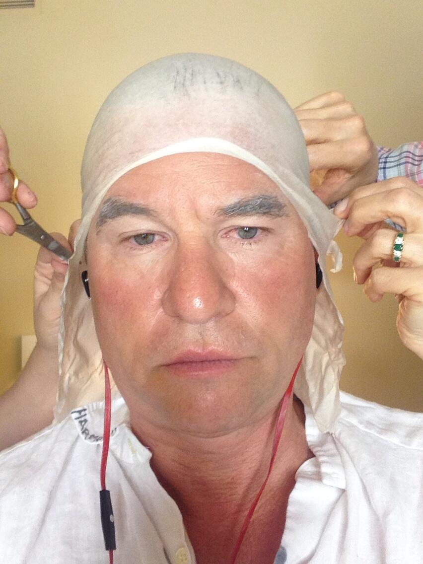 Recientemente el actor volvió a escribir en Facebook que no tiene un tumor ni infección de ningún tipo