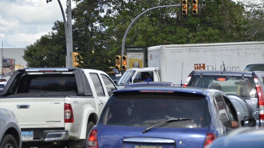 Obras Públicas dice que los semáforos funcionarán desde el miércoles
