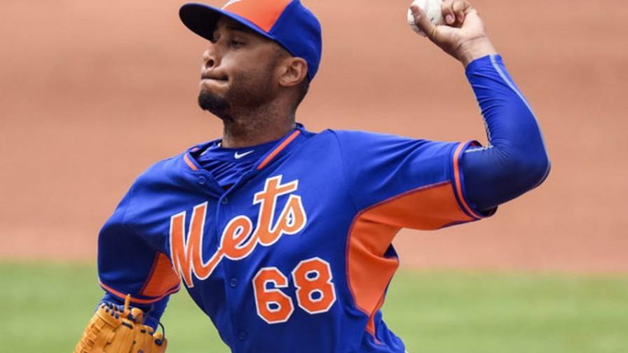 Darío Álvarez está en roster y podría lanzar hoy por los Toros