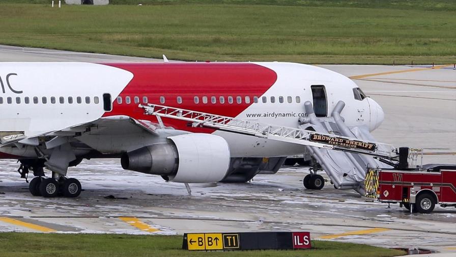 Dynamic Airways dice que avión incendiado en Florida superó las inspecciones