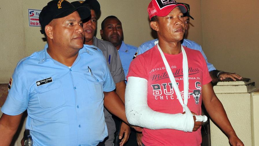 Aplazan medida contra sargento acusado de ejecutar presunto delincuente en Santiago