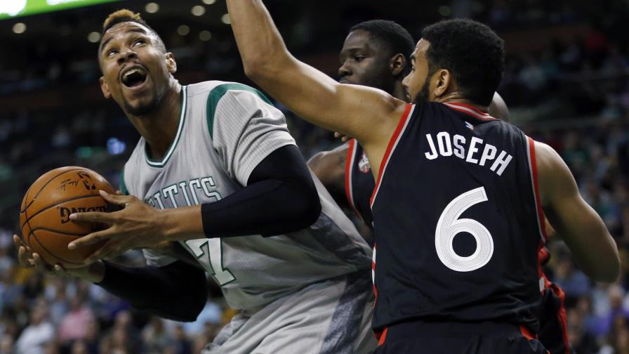 Raptors se despegan en el 3er periodo para vencer a Celtics 