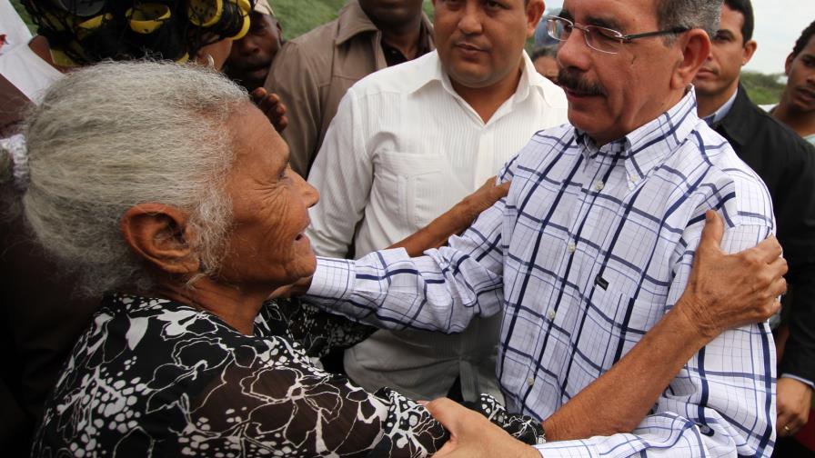 Presidente Medina dice “todos los niños” estarán en la tanda extendida para 2016 Presidente Medina dice “todos los niños” estarán en la tanda extendida para 2016