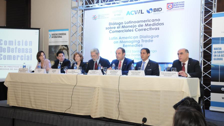 Ministro de Industria: La apertura comercial expone al país a prácticas desleales Ministro de Industria: La apertura comercial expone al país a prácticas desleales