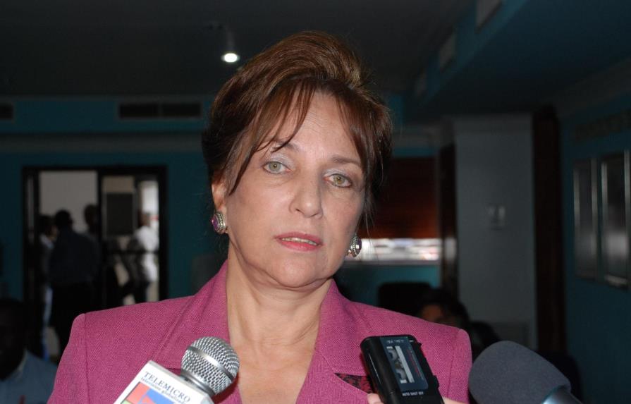 Poder Ejecutivo nombra a Peggy Cabral embajadora en Italia