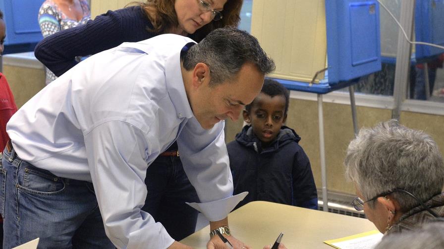 EEUU elige hoy dos gobernadores, 300 alcaldes y legisladores en varios estados