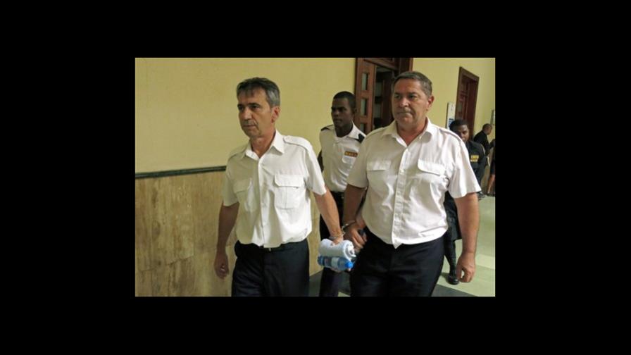 Orden de detención preventiva contra uno de los pilotos que se fugó del país