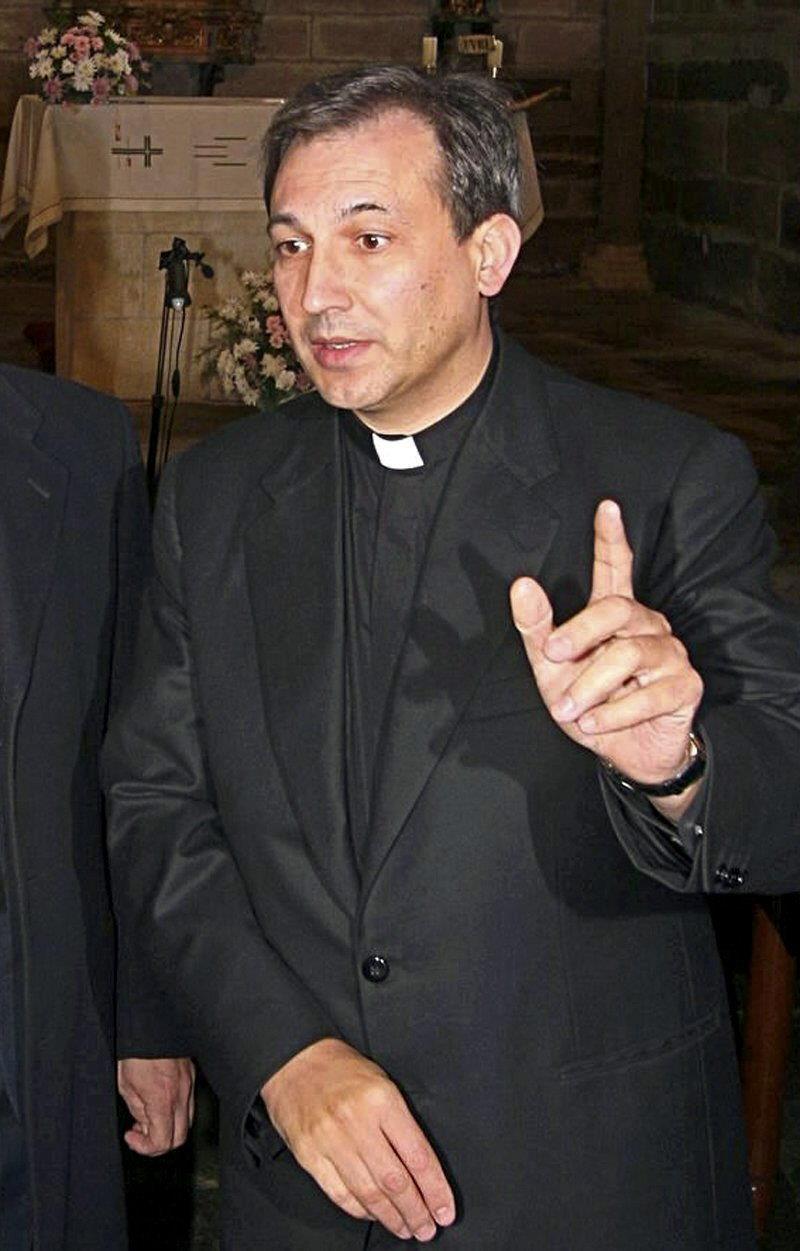 Sacerdote detenido en Vaticano “está bien”, según fuentes diplomáticas