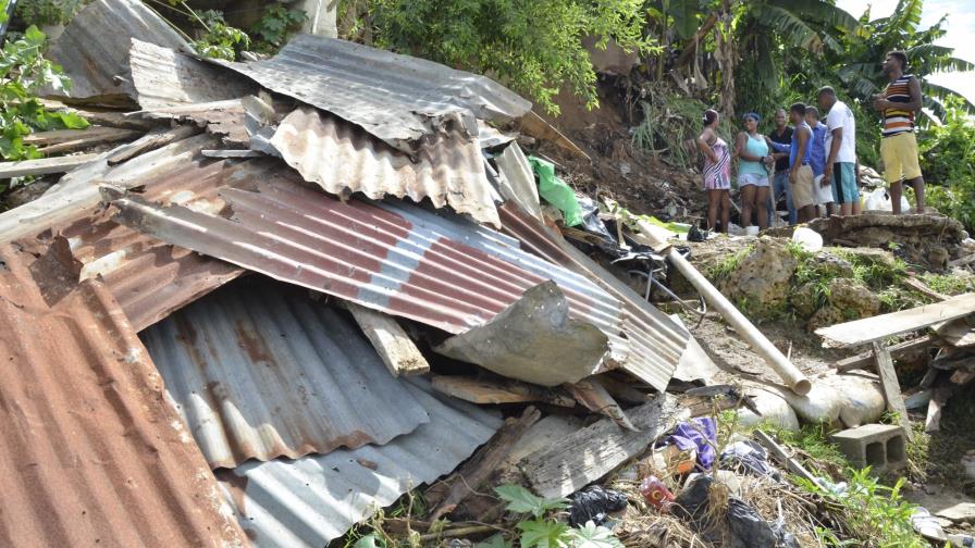 El COE llama a la población a estar atenta a deslizamientos