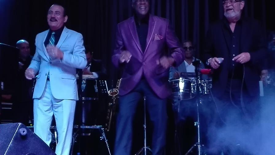 Johnny, Andy y Charlie Aponte: todo el trópico en tres gargantas y dos ritmos