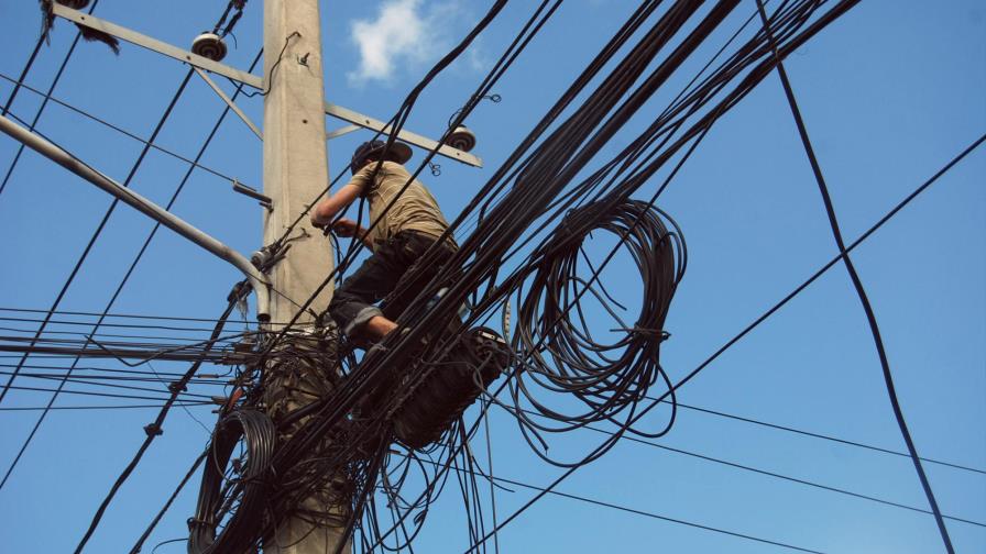 Pérdidas de energía eléctrica siguen aumentando en República Dominicana