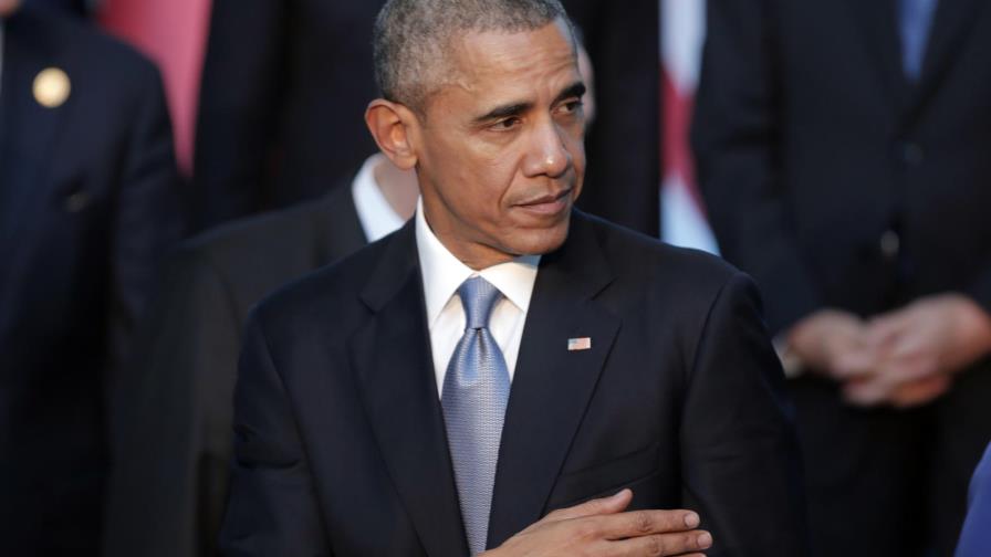 Obama: los cielos se oscurecieron por los ataques terroristas de París