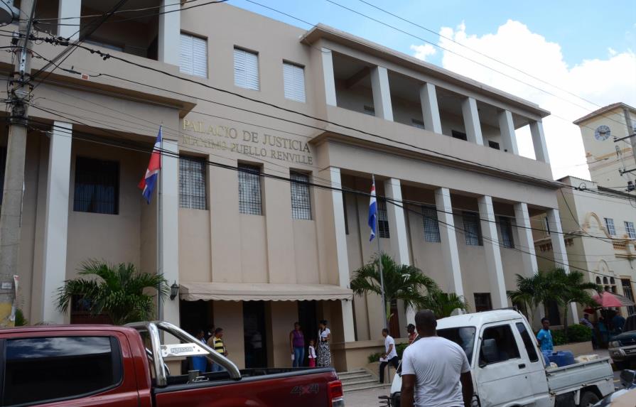 Tribunales de San Cristóbal y la capital bajo el ojo cuestionador